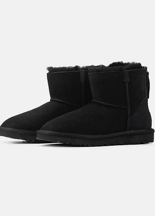 Ugg short zip black 4