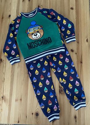 Костюм moschino на 6 років