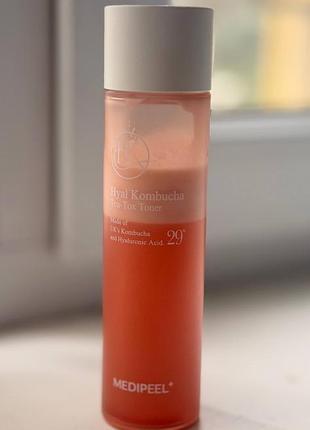 Тонік для обличчя medi-peel hyal kombucha tea-tox toner