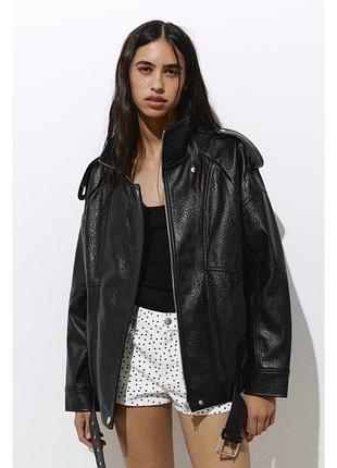 Куртка жіноча pull&bear чорна, розмір m