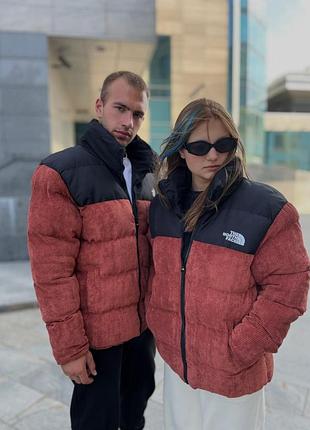 Пуховик the north face burgundy