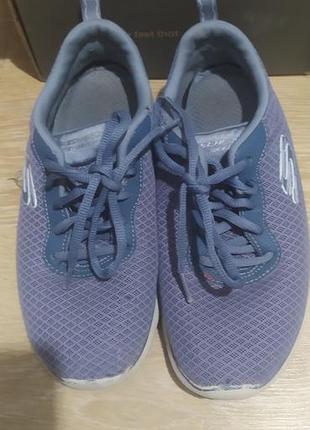Кросівки і skechers для хлопчка