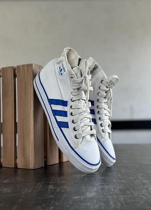 Кросівки adidas