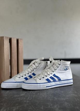 Кросівки adidas 3