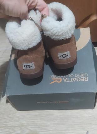 Черевики  ugg демісезонні, коричневі, розмір 23.5, довжина устілки 14.5 см, замша