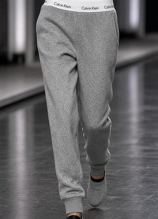 Жіночі спортивні штани calvin klein сірі m бавовна