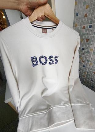 Свитшот hugo boss. 6