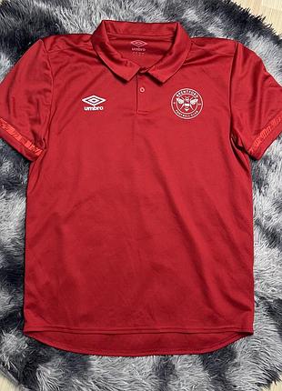 Футболка бренду umbro ( футбольний клуб brentford), оригінал, розмір l