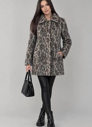Коротке пальто zara
