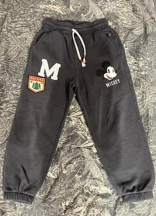 Спортивні штани для хлопчика reserved сірі з міккі маусом 110 cm