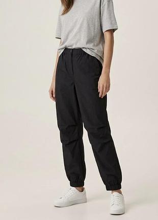 Штани спортині джогери cropp xs 10