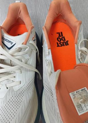 Мужские кроссовки saucony 10