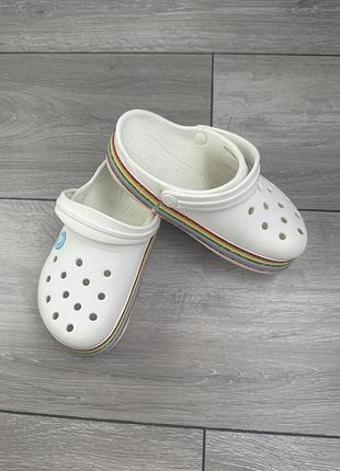 Шльопанці для дівчинки crocs білі, розмір c11