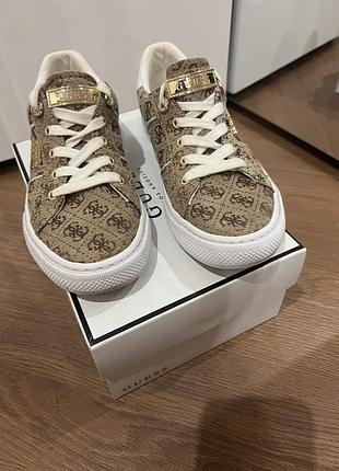 Кеди жіночі guess з монограмою, бежеві