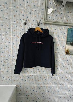 Худи tommy hilfiger.