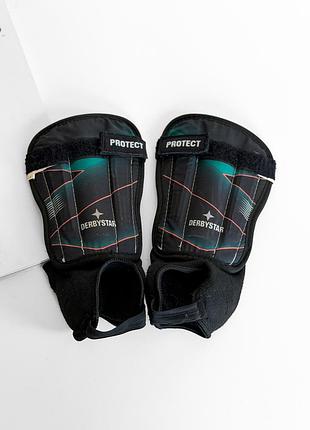 Футбольні щітки derbystar soccer shin guards football leg guards