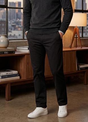 Мужские черные брюки чинос uniqlo slim fit р. 33/32