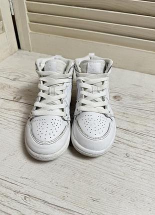 Кросівки jordan 2