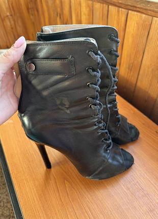 Взуття для танців high heels