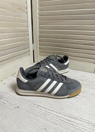 Кросівки adidas as-520 5