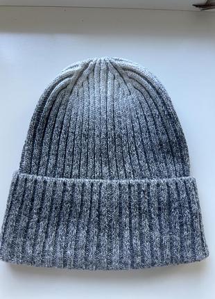 Шапка на хлопчика h&m на хлопчика ,нова без бірки