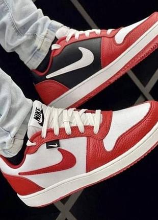 Кросівки чоловічі nike ebernon low prem aq1774 101 червоно-білі