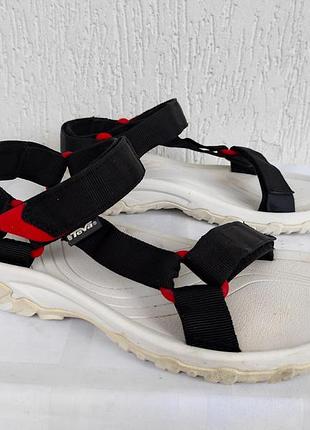 Брендовие текстильние босоножки teva р. 40.5-41.5