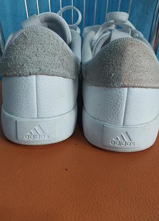 Кроссовки adidas 2