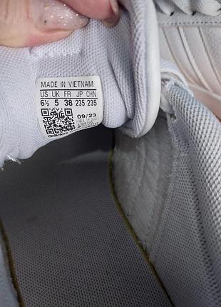 Кроссовки adidas 4