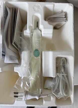 Зубна щітка philips sonicare 3 series easyclean 4