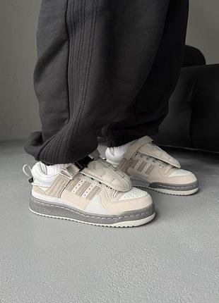 Кроссовки женские adidas forum low x bad bunny light grey