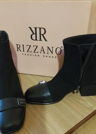 Черевики жіночі rizzano чорні, розмір 39, натуральна замша та шкіра