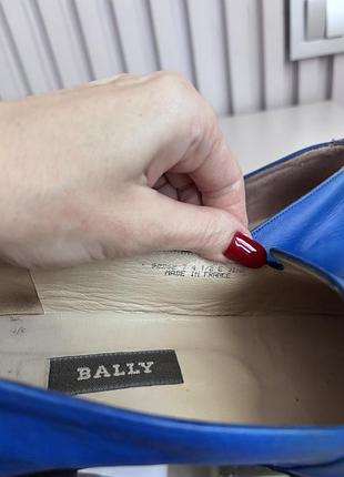 Яскраві сині  лофери bally 7