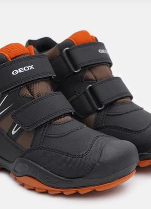 Подростковые демисезонные ботинки для мальчика geox new savage boy 37р., 23,5 см