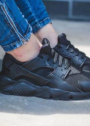 Женские кроссовки nike huarache run gs (36,5р.23-23,5см)