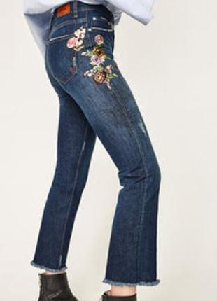 Джинсы клещи с вышивкой и божьими коровками женские zara eur36 usa 4 mex 26