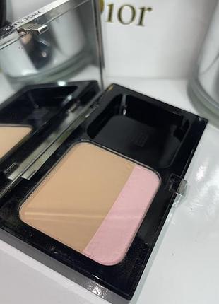 Компактна пудра givenchy 5
