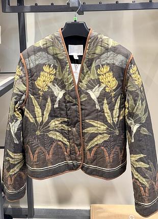 Куртка жіноча h&m коротка стьобана з візерунком
