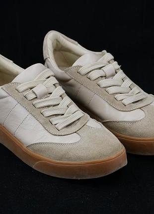Бежеві шкіряні кросівки | низькі
beige leather sneakers low