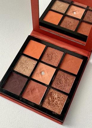 Палітра тіней huda beauty 3