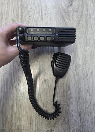 Автомобильная радиостанция icom ic-f210s