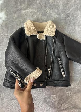 Куртка дитяча zara чорна з екошкіри 92 розмір