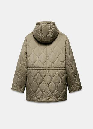 Стеганая куртка zara с капюшоном 5