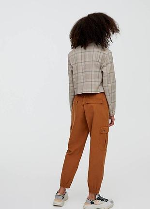 Штани карго з високою посадкою pull&bear 7