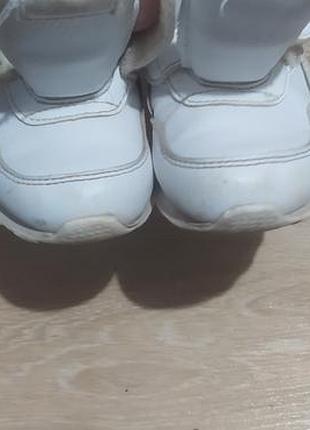 Кросівки дитячі reebok білі на липучках 3