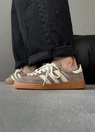 Кроссовки женские adidas handball spezial light brown