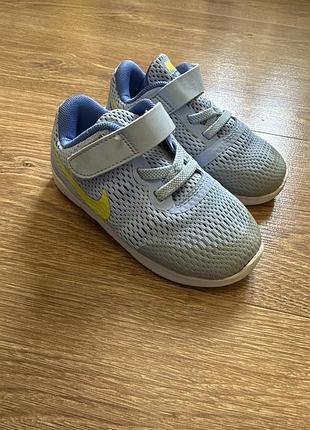 Кросівки для хлопчиків nike сірі з жовтим, розмір 25, довжина устілки 14 см