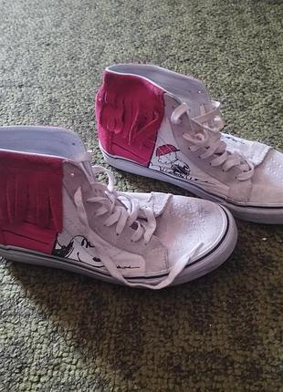 Лімітована модель кедів vans x peanuts sk8-hi mock з бахромою, розмір 40