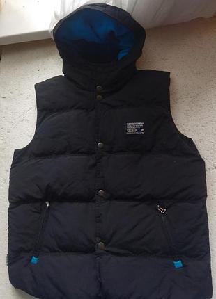 Чоловічий жилет superdry tokyo athletic edition (з капюшоном)