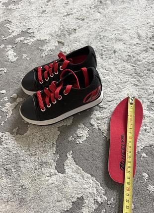 Кросівки для дітей heelys з роликами, чорні, розмір 30
